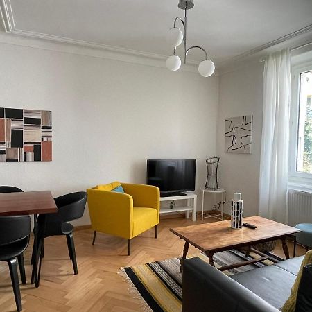 Appartement Luna Avec Parking Couvert Prive 르로끌 외부 사진